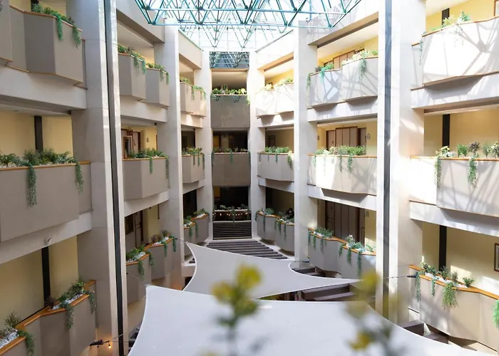 Abastos Plaza 4*