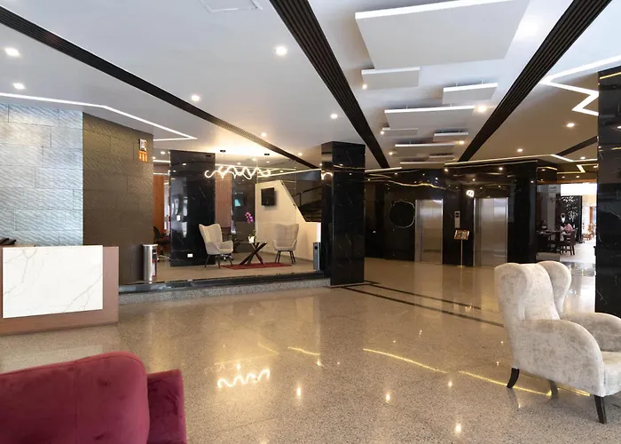 Abastos Plaza Hotel