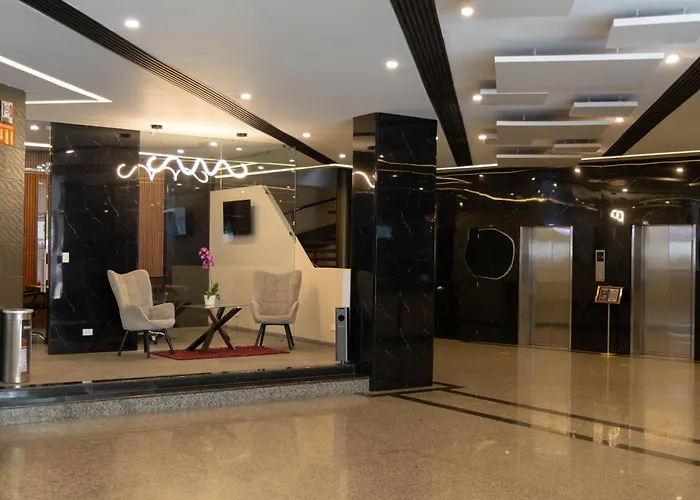 Abastos Plaza Hotel