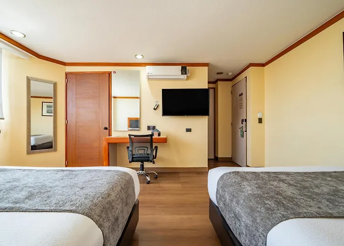 Abastos Plaza Hotel